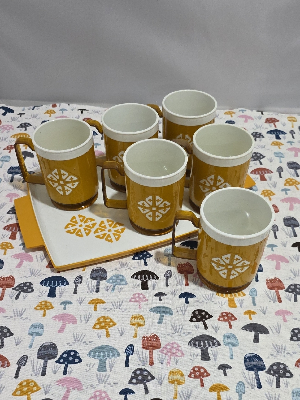 1970s MCM Chalet 8oz Insulated Mug Set with Tray